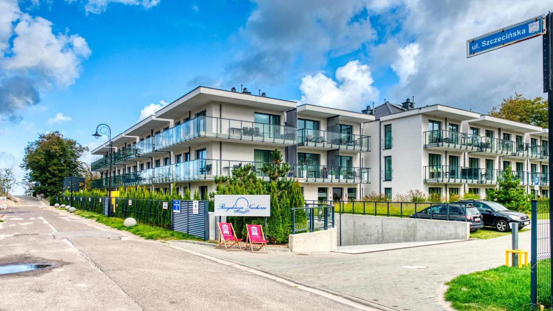 Rezydencja Niechorze 129 - 5D Apartamenty Exteriör bild